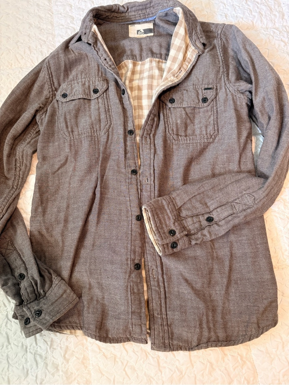 Reef Women's Gray Button-Down Shirt Jacket